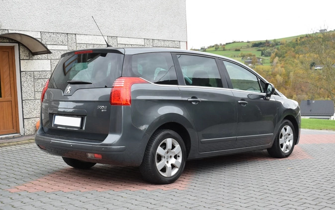 Peugeot 5008 cena 25900 przebieg: 210000, rok produkcji 2012 z Otmuchów małe 121